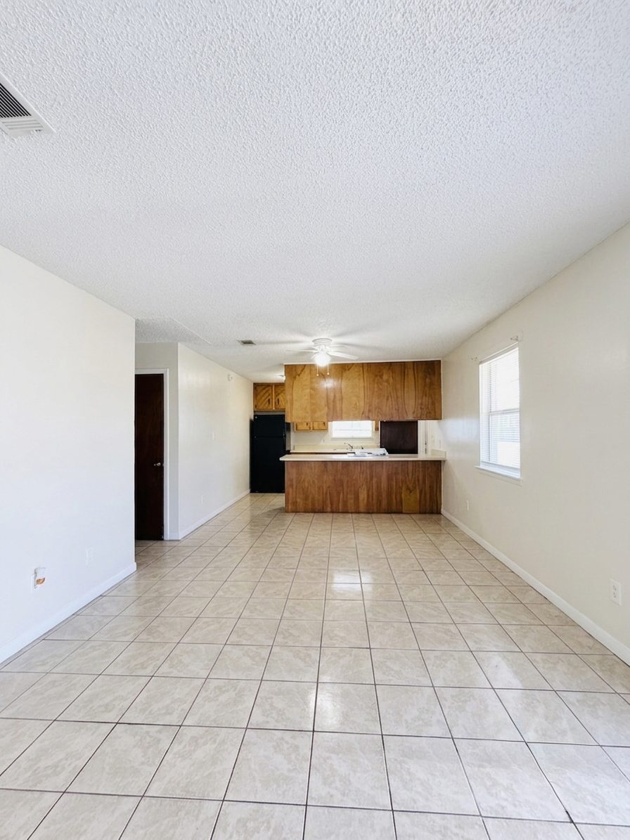 535A South 61st Ave